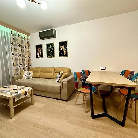 Royal Bay аpartment Sylvia Apartament Sveti Vlas